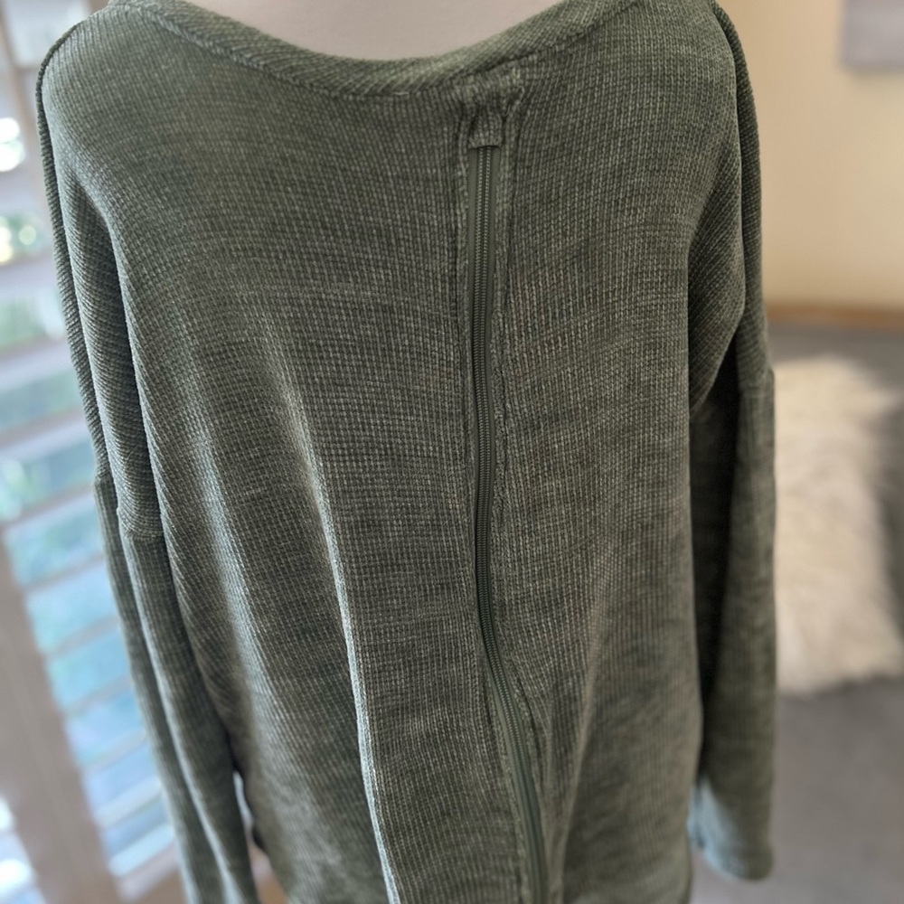 Sage Green Ribbed Knit Sweater - Picture 5 of 5